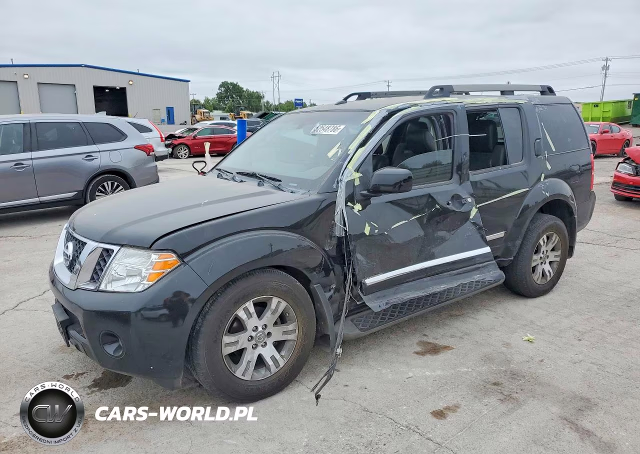2012 Nissan Pathfinder S
