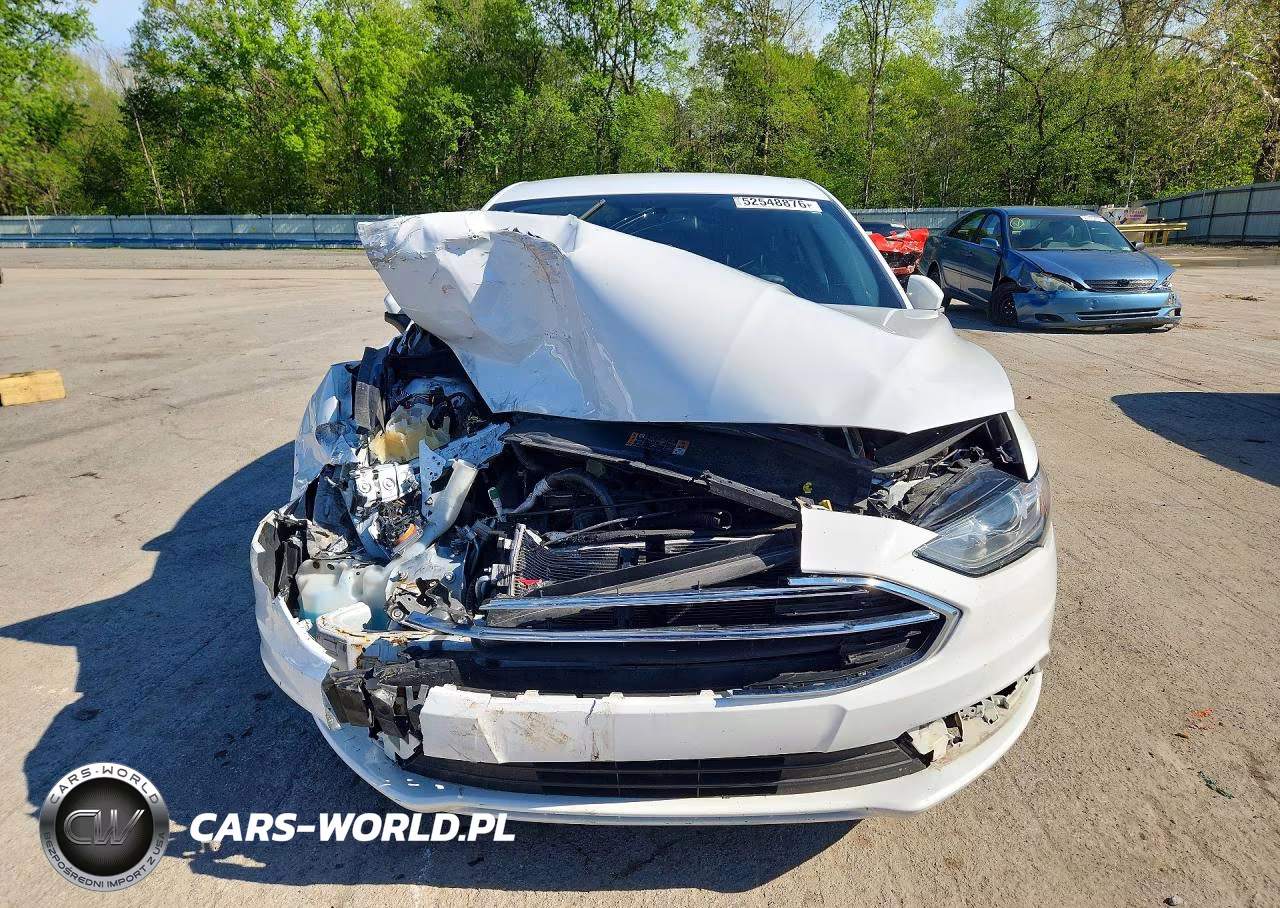 2018 Ford Fusion Se Hybrid VIN:3FA6P0LU5JR162105 - 5