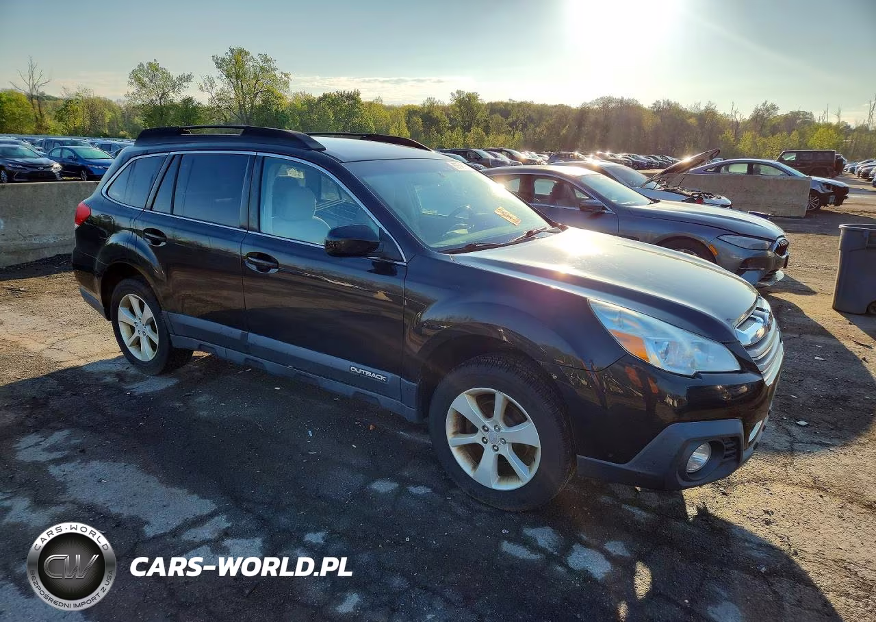 2013 Subaru Outback 2.5I Premium VIN:4S4BRBCC7D3316186 - 4
