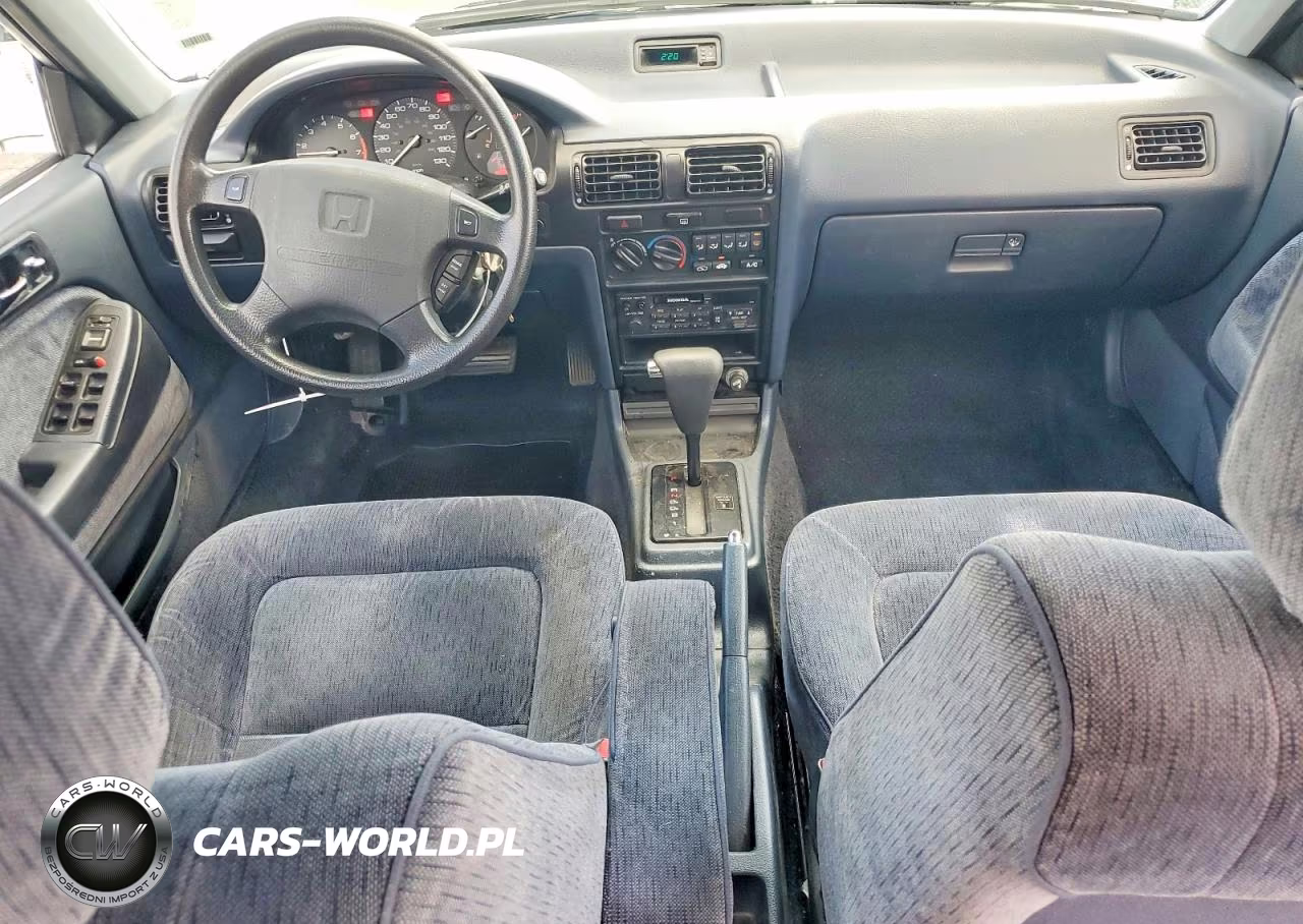 1993 Honda Accord Lx VIN:JHMCB7657PC007974 - 8