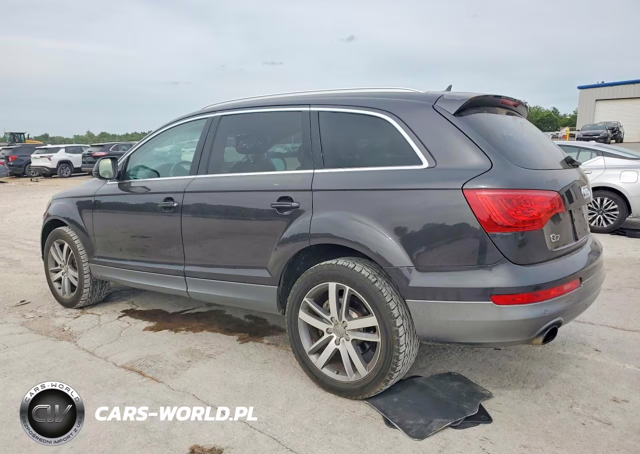 2013 Audi Q7 Premium Plus VIN:WA1LGAFE5DD008492 - 2