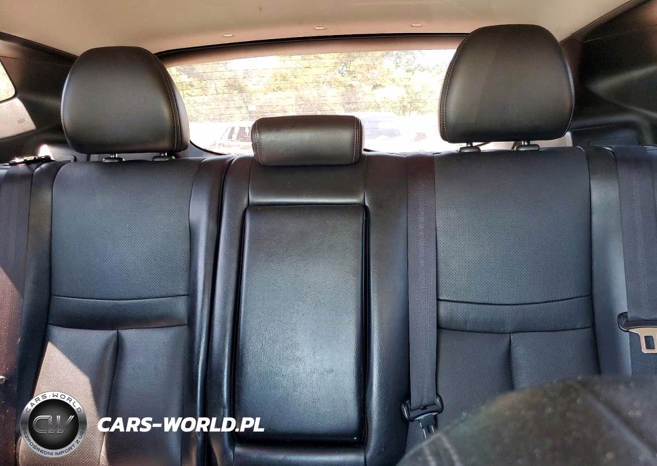 2019 Nissan Rogue Sport Sl VIN:JN1BJ1CR8KW321924 - 10