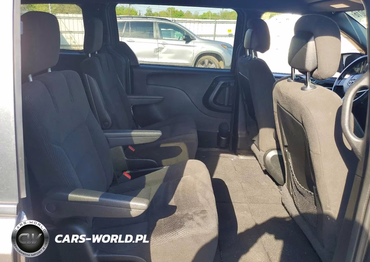 2017 Dodge Grand Caravan Se VIN:2C4RDGBG8HR567721 - 11