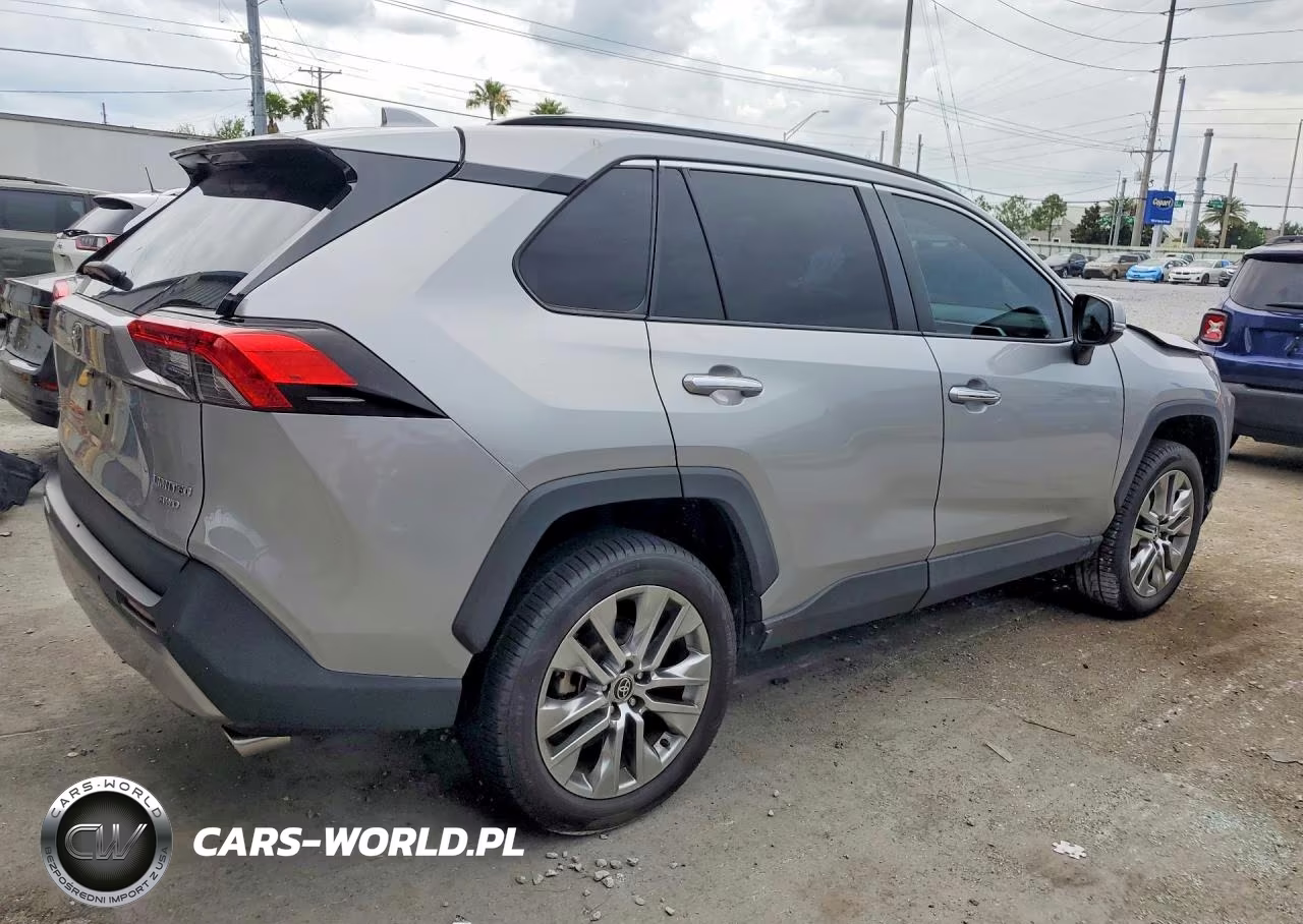 2023 Toyota Rav4 Limited VIN:2T3N1RFV9PW340425 - 3