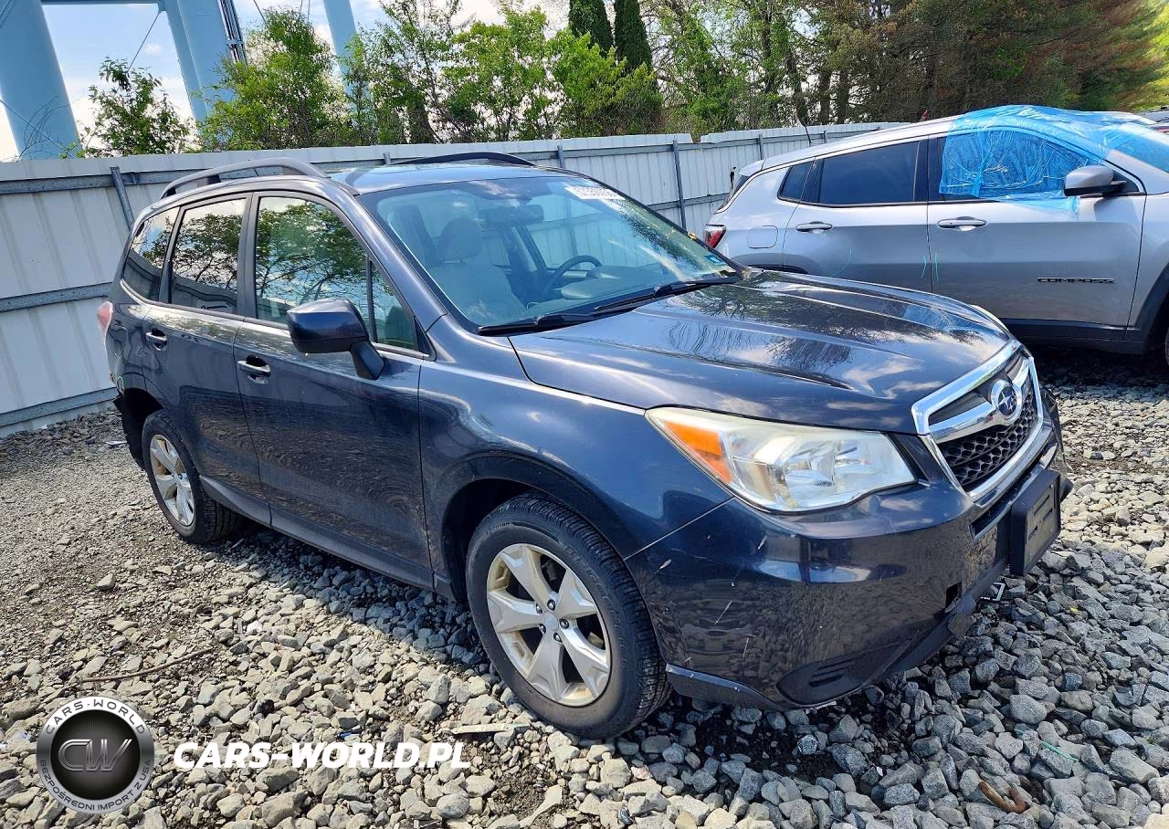 2015 Subaru Forester 2.5I Premium VIN:JF2SJADCXFH435992 - 4