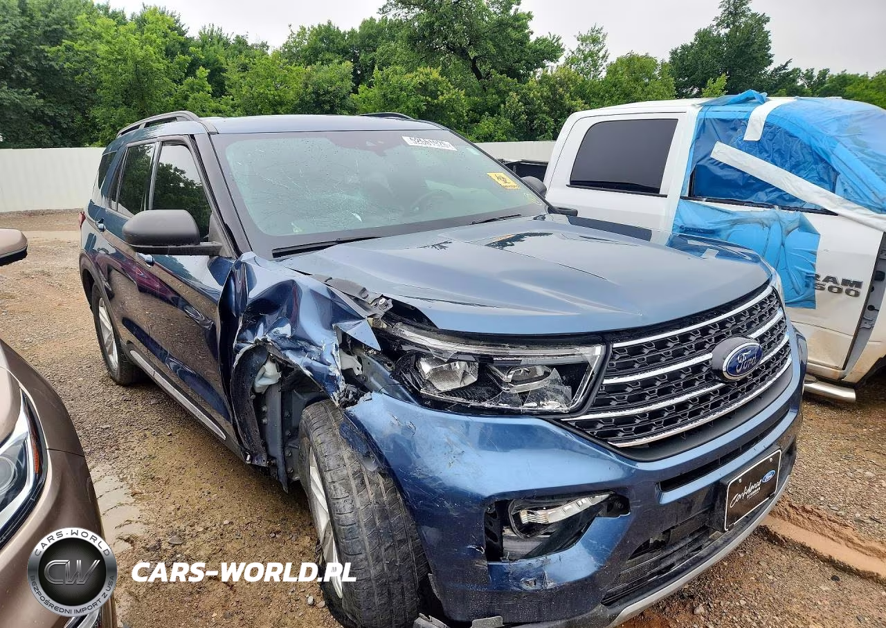 2020 Ford Explorer Xlt VIN:1FMSK7DH9LGB35304 - 4