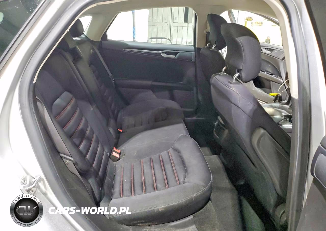 2014 Ford Fusion Se VIN:1FA6P0H74E5359083 - 10