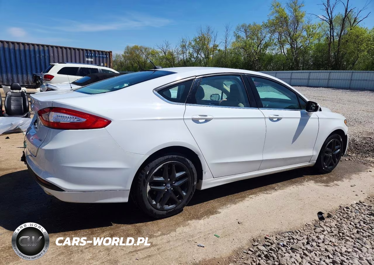 2013 Ford Fusion Se VIN:3FA6P0H72DR103147 - 3