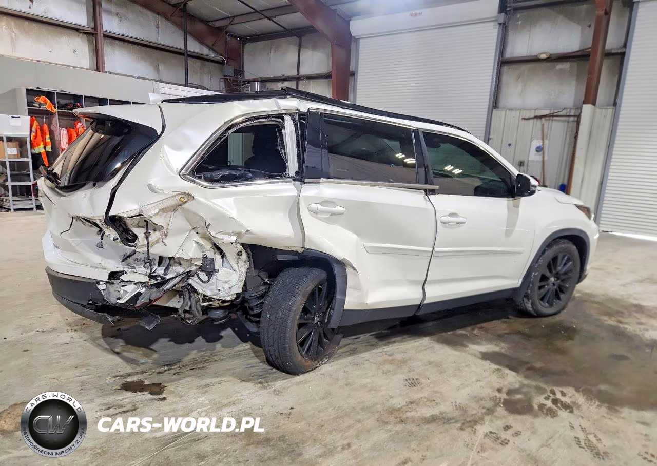 2019 Toyota Highlander Se VIN:5TDJZRFH0KS603476 - 3