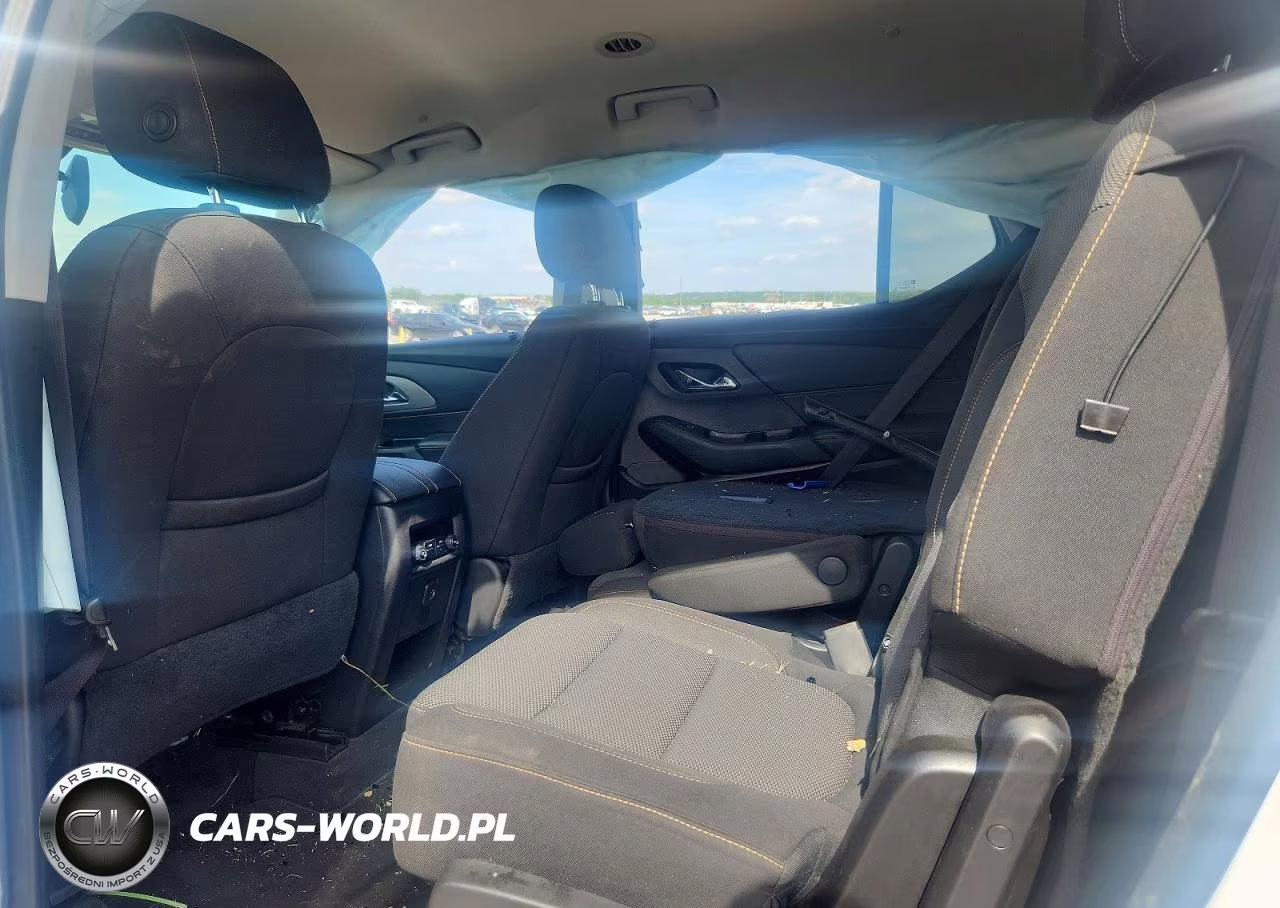 2019 Chevrolet Traverse Lt VIN:1GNERGKW6KJ254693 - 11