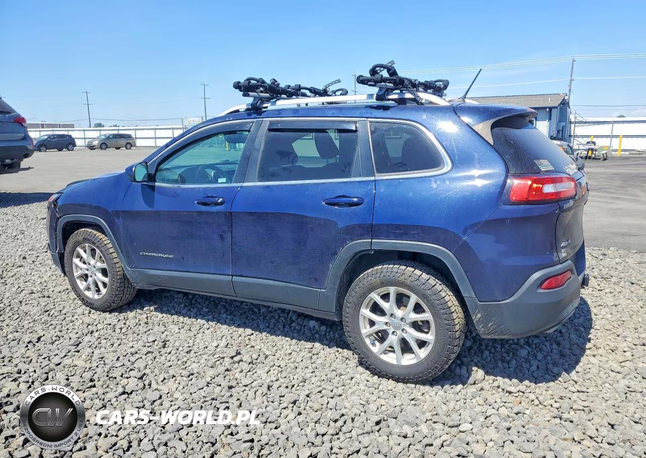 2015 Jeep Cherokee Latitude VIN:1C4PJMCS7FW619541 - 2