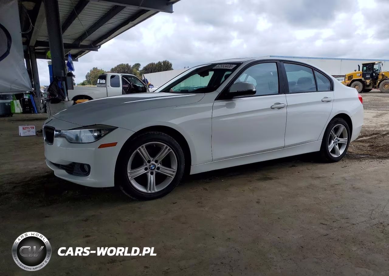 2013 BMW 328 I Sulev – zdjęcie 1 z 12