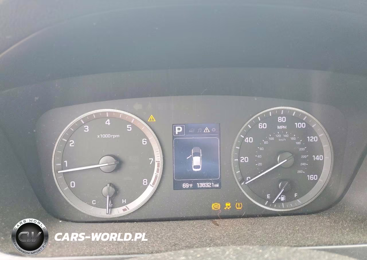2015 Hyundai Sonata Sport VIN:5NPE34AF7FH104763 - 9
