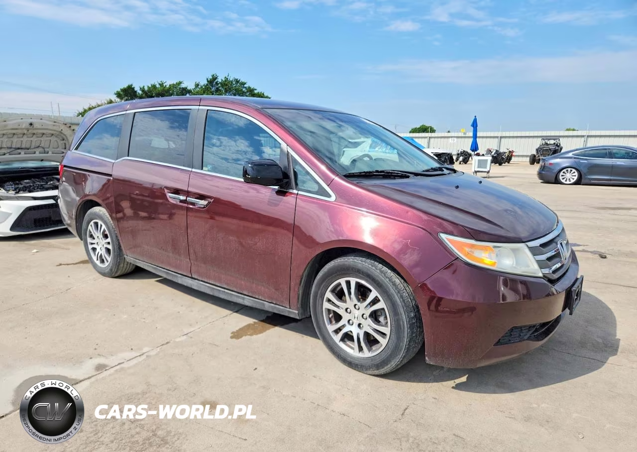 2012 Honda Odyssey VIN:5FNRL5H48CB083492 - 4