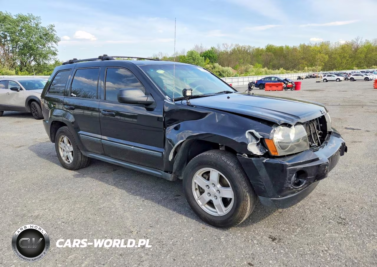 2007 Jeep Grand Cherokee Laredo VIN:1J8GS48K27C516769 - 4