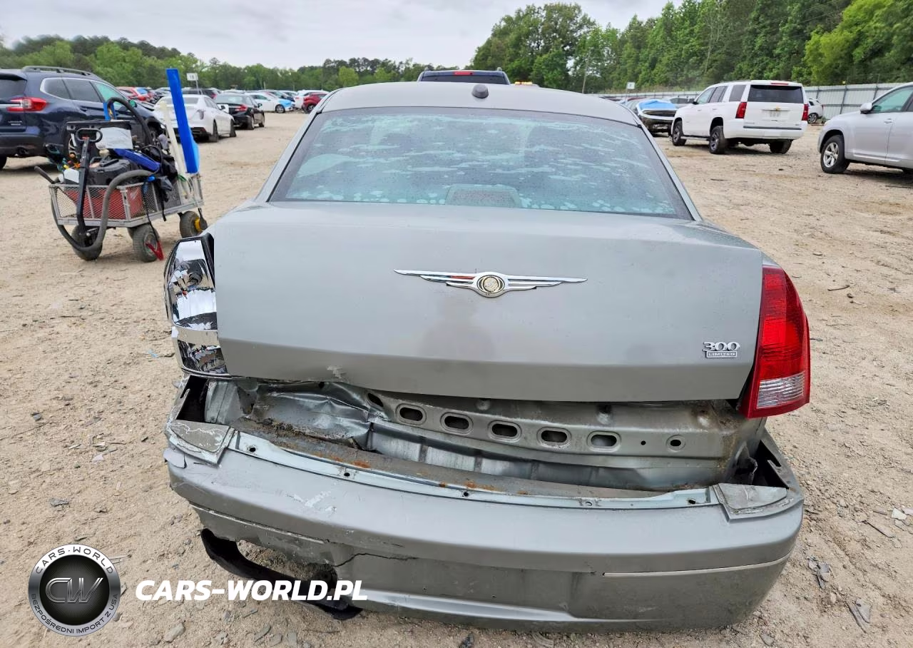 2005 Chrysler 300 Touring VIN:2C3JA53GX5H667981 - 6