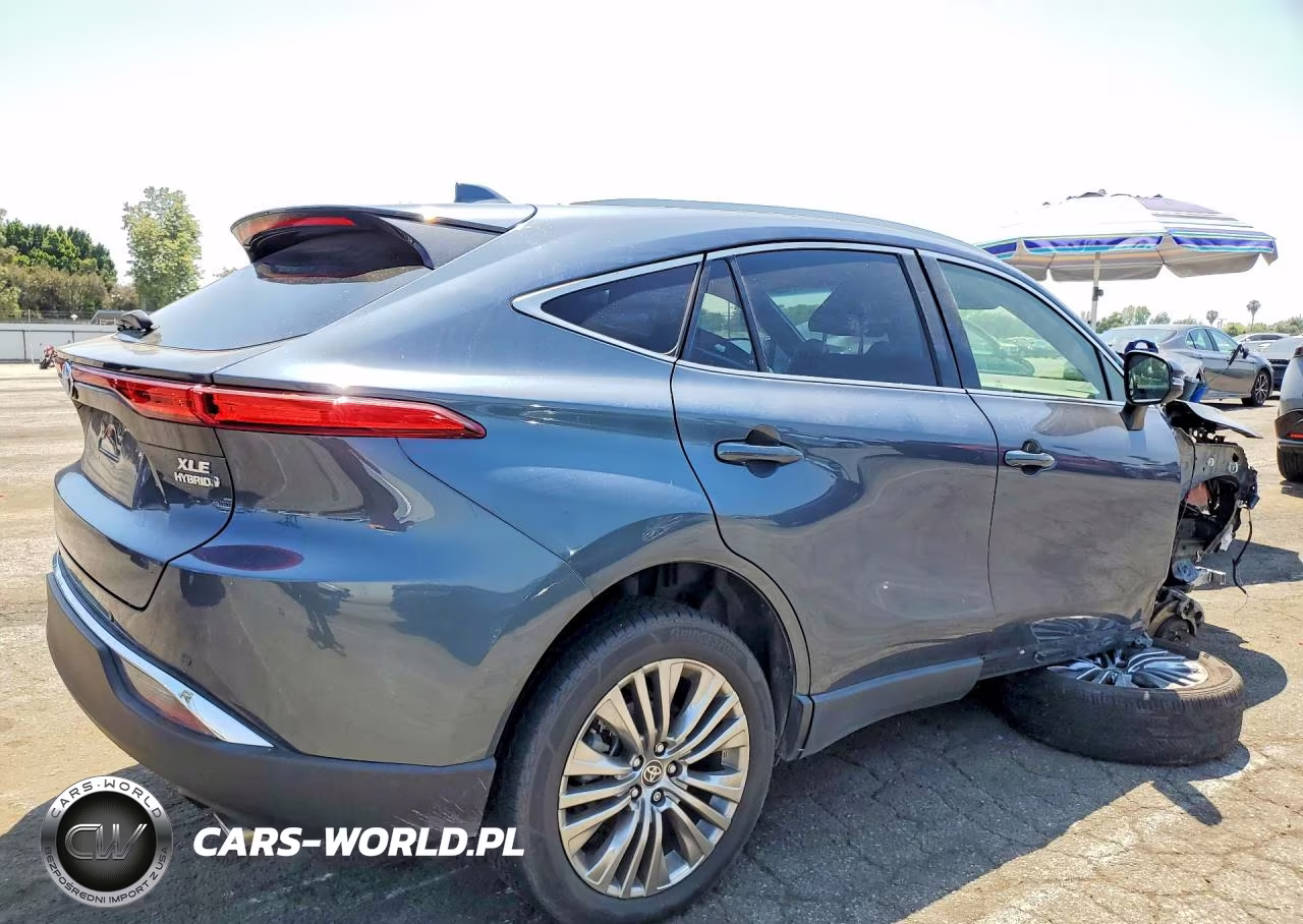 2021 Toyota Venza Xle VIN:JTEAAAAH0MJ061355 - 3