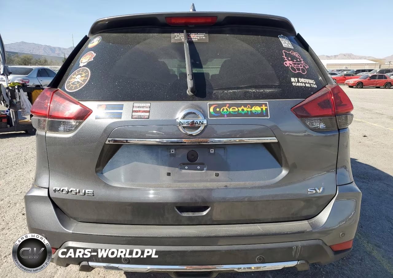 2019 Nissan Rogue S VIN:5N1AT2MT1KC769633 - 6