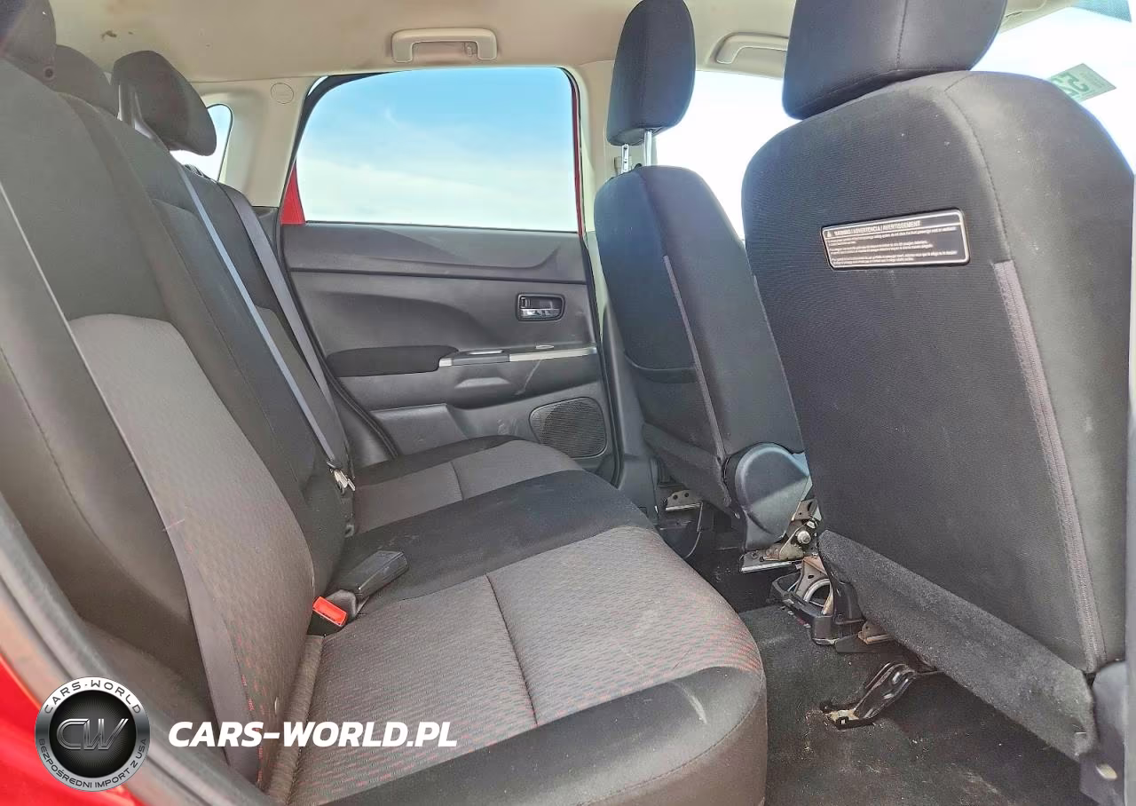 2018 Mitsubishi Outlander Sport Es VIN:JA4AP3AU1JU009443 - 11