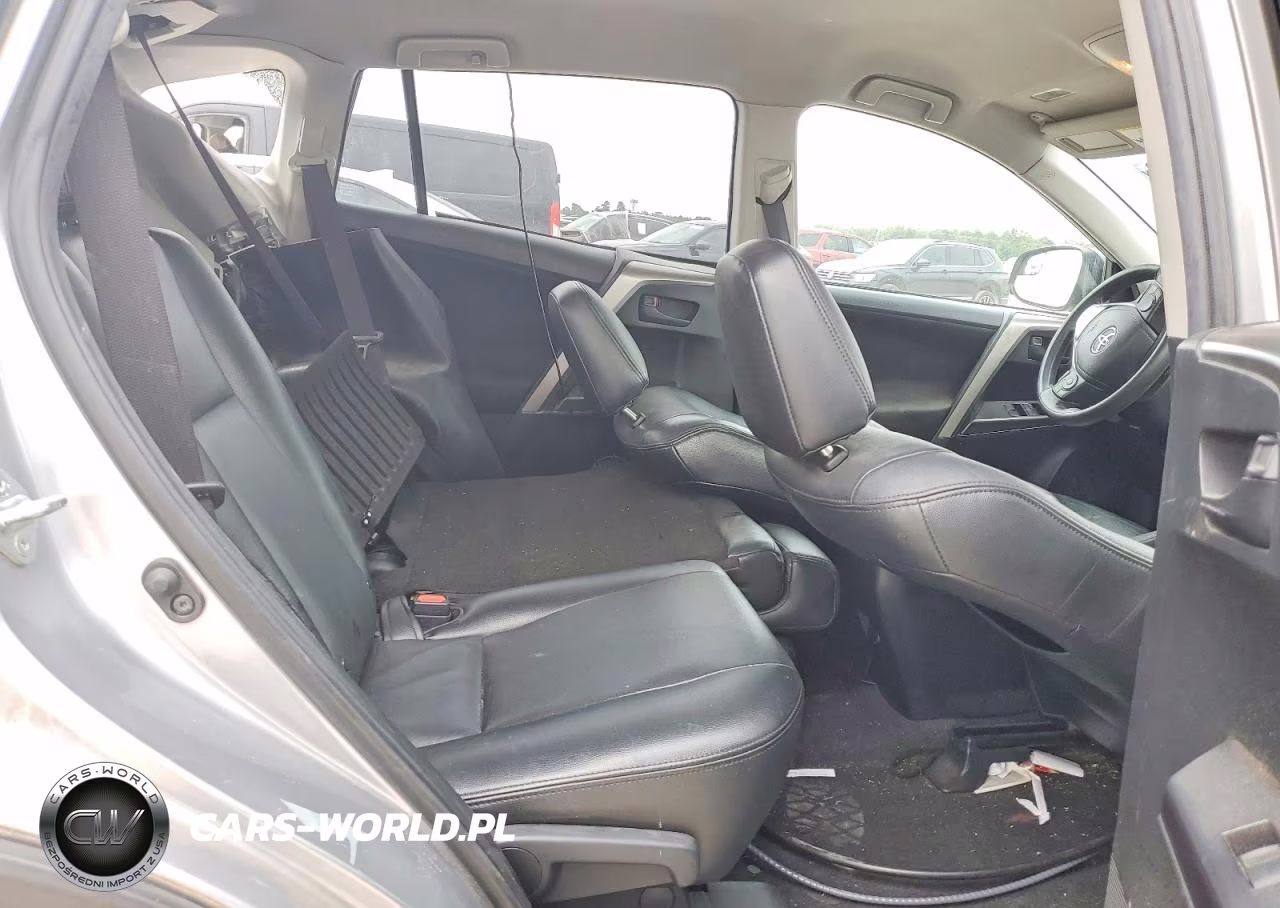 2018 Toyota Rav4 Le VIN:JTMZFREV4JJ191786 - 11