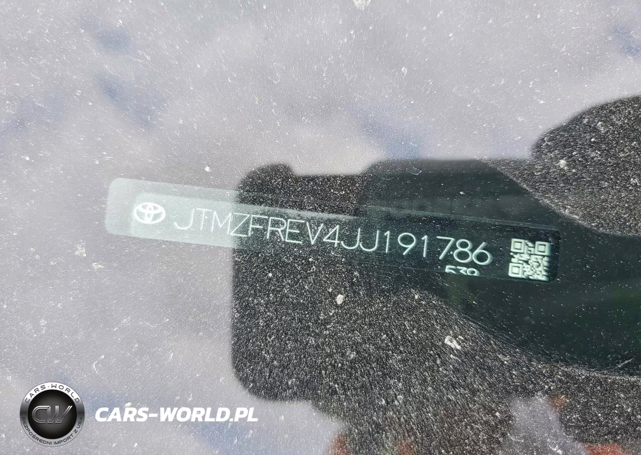 2018 Toyota Rav4 Le VIN:JTMZFREV4JJ191786 - 14