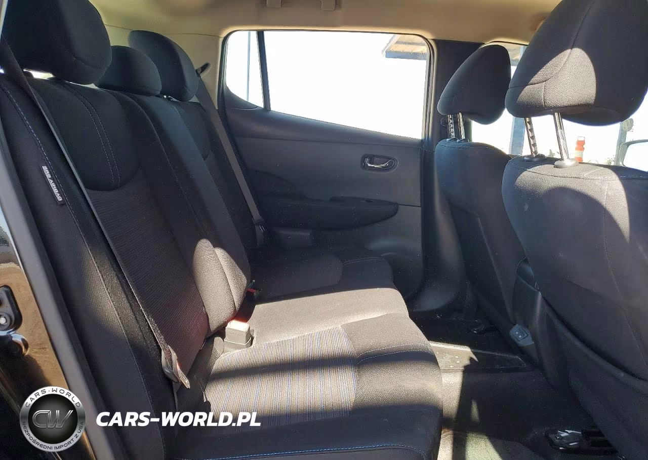 2020 Nissan Leaf Sv VIN:1N4AZ1CP8LC311676 - 10