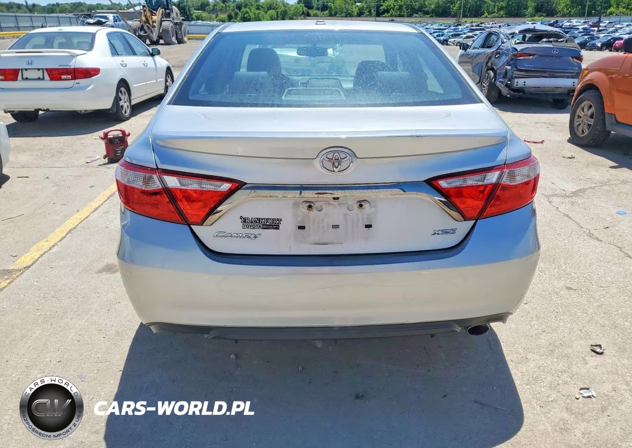 2015 Toyota Camry Xse VIN:4T1BF1FK5FU969313 - 6