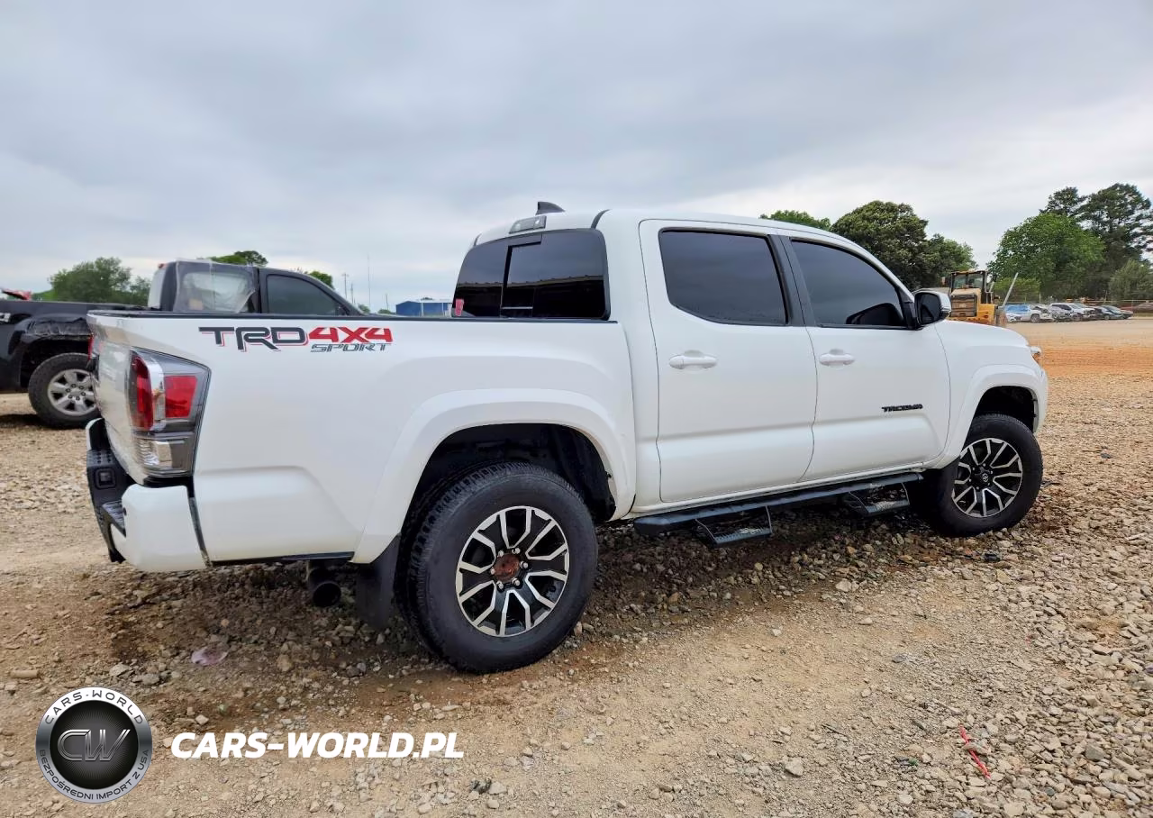 2020 Toyota Tacoma Trd Sport VIN:3TMCZ5AN0LM350000 - 3