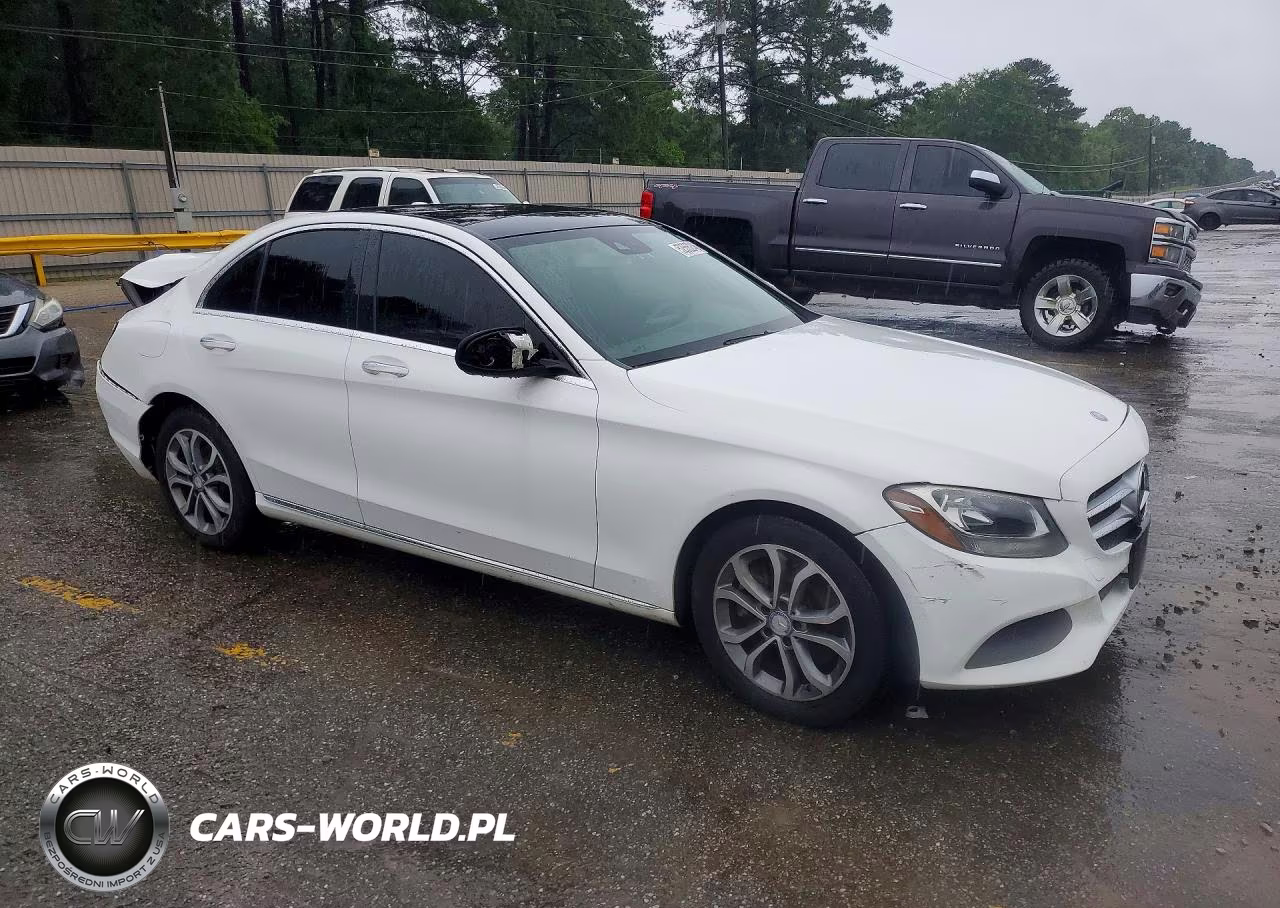 2017 Mercedes-Benz C 300 4Matic VIN:55SWF4KB7HU191393 - 4