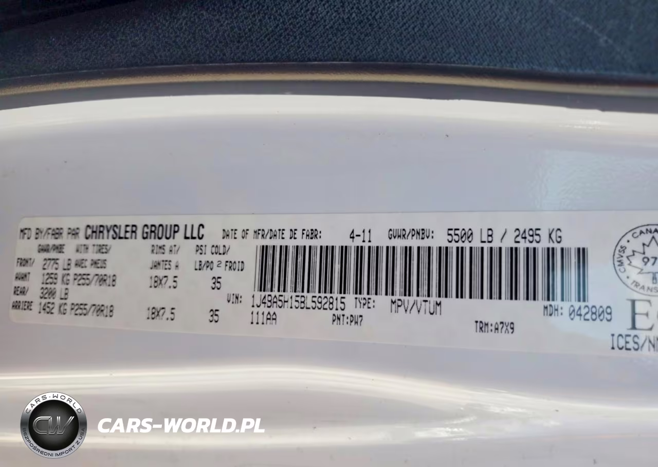 2011 Jeep Wrangler Unlimited Sahara VIN:1J4BA5H15BL592815 - 13