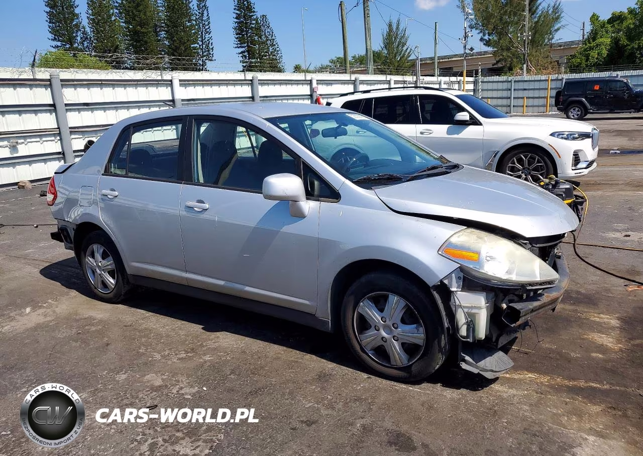 2010 Nissan Versa 1.8 S VIN:3N1BC1APXAL416047 - 4