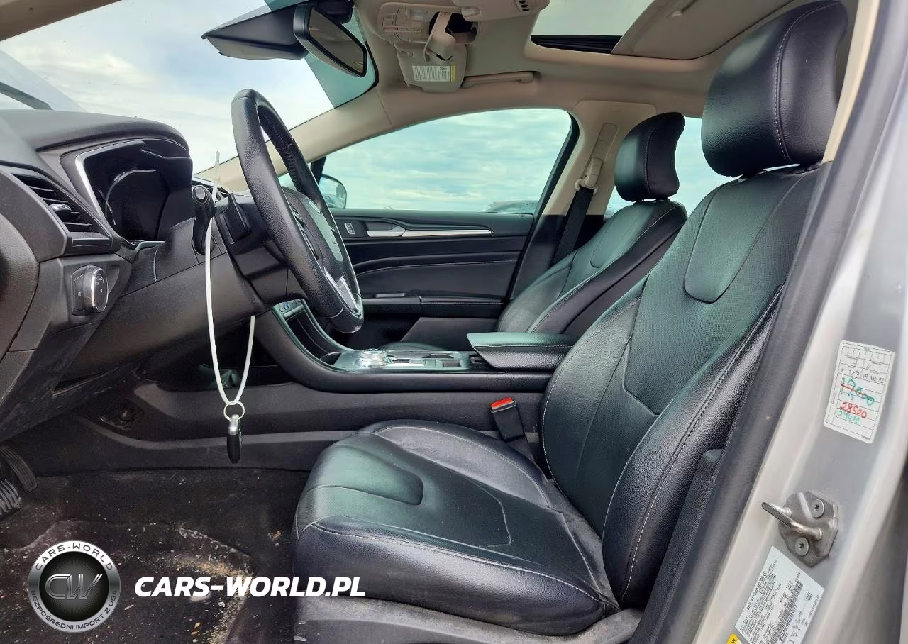 2019 Ford Fusion Titanium VIN:3FA6P0D90KR225977 - 7