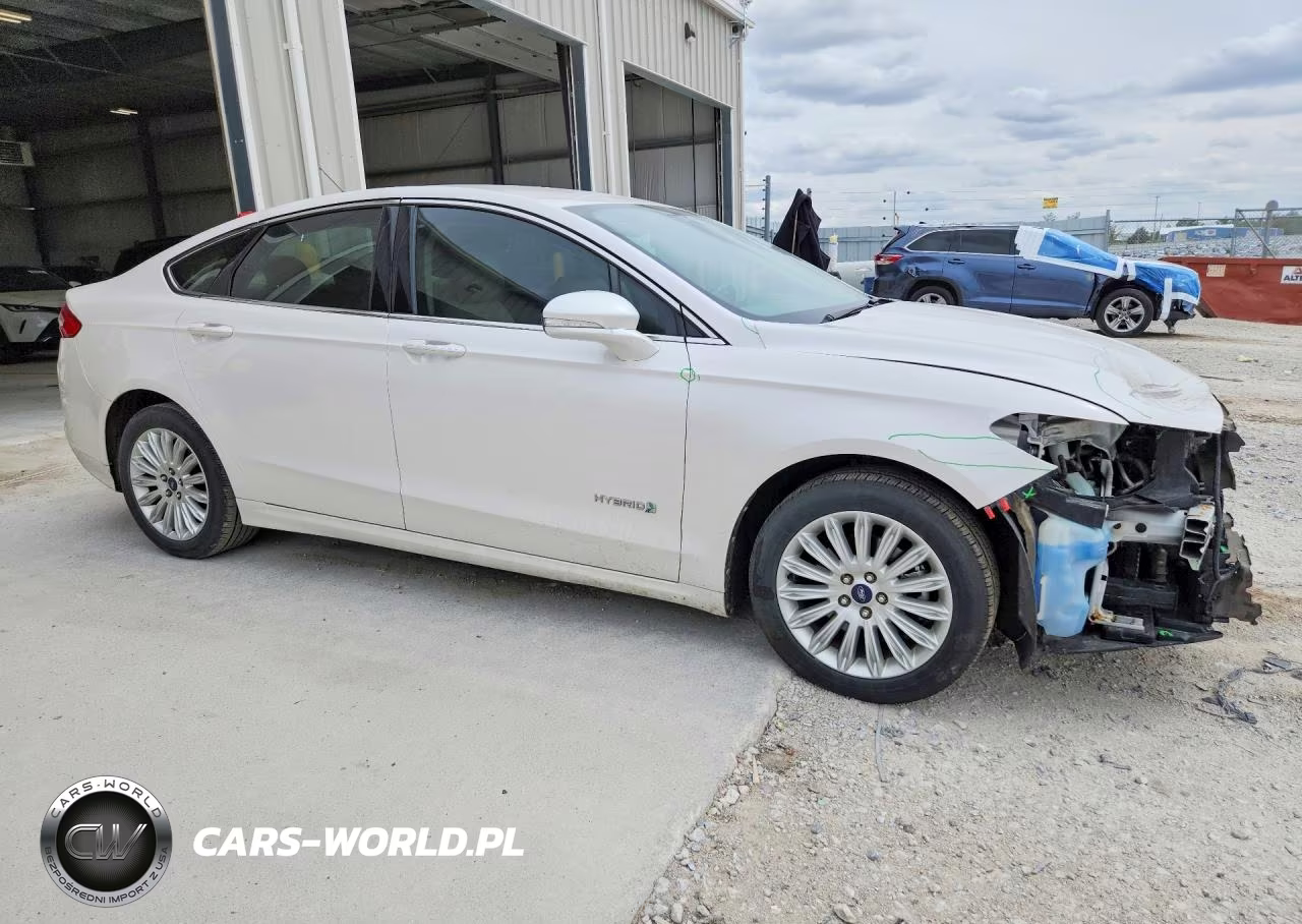 2013 Ford Fusion Se Hybrid VIN:3FA6P0LU0DR201932 - 4