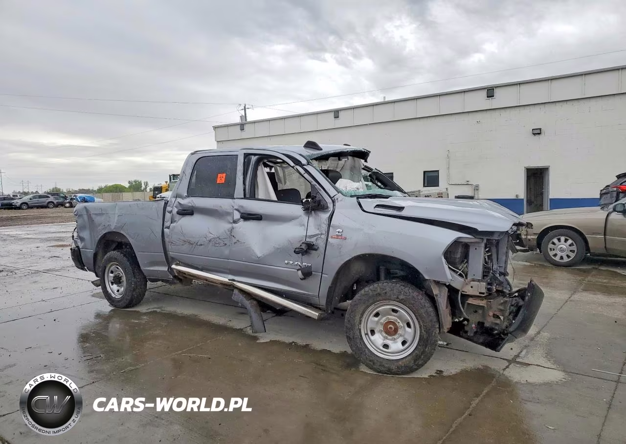 2022 Ram 2500 Tradesman VIN:3C6UR5CL5NG401466 - 4