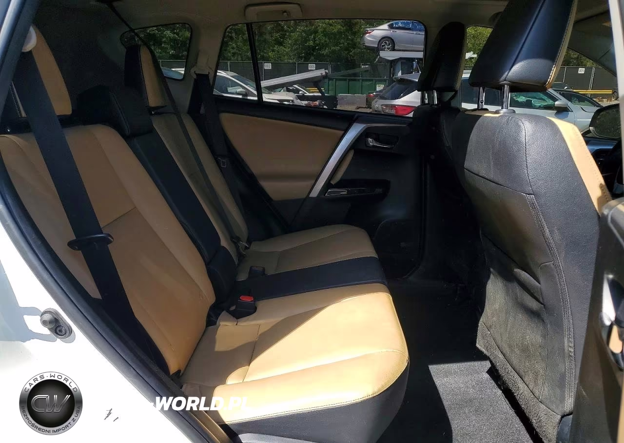 2018 Toyota Rav4 Limited VIN:JTMDFREV8JJ255645 - 11