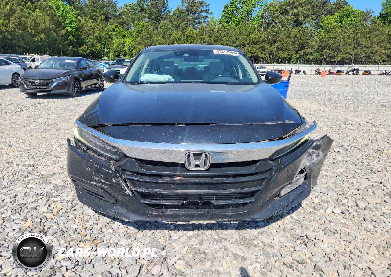 2018 Honda Accord Touring VIN:1HGCV1F96JA032913 - 5