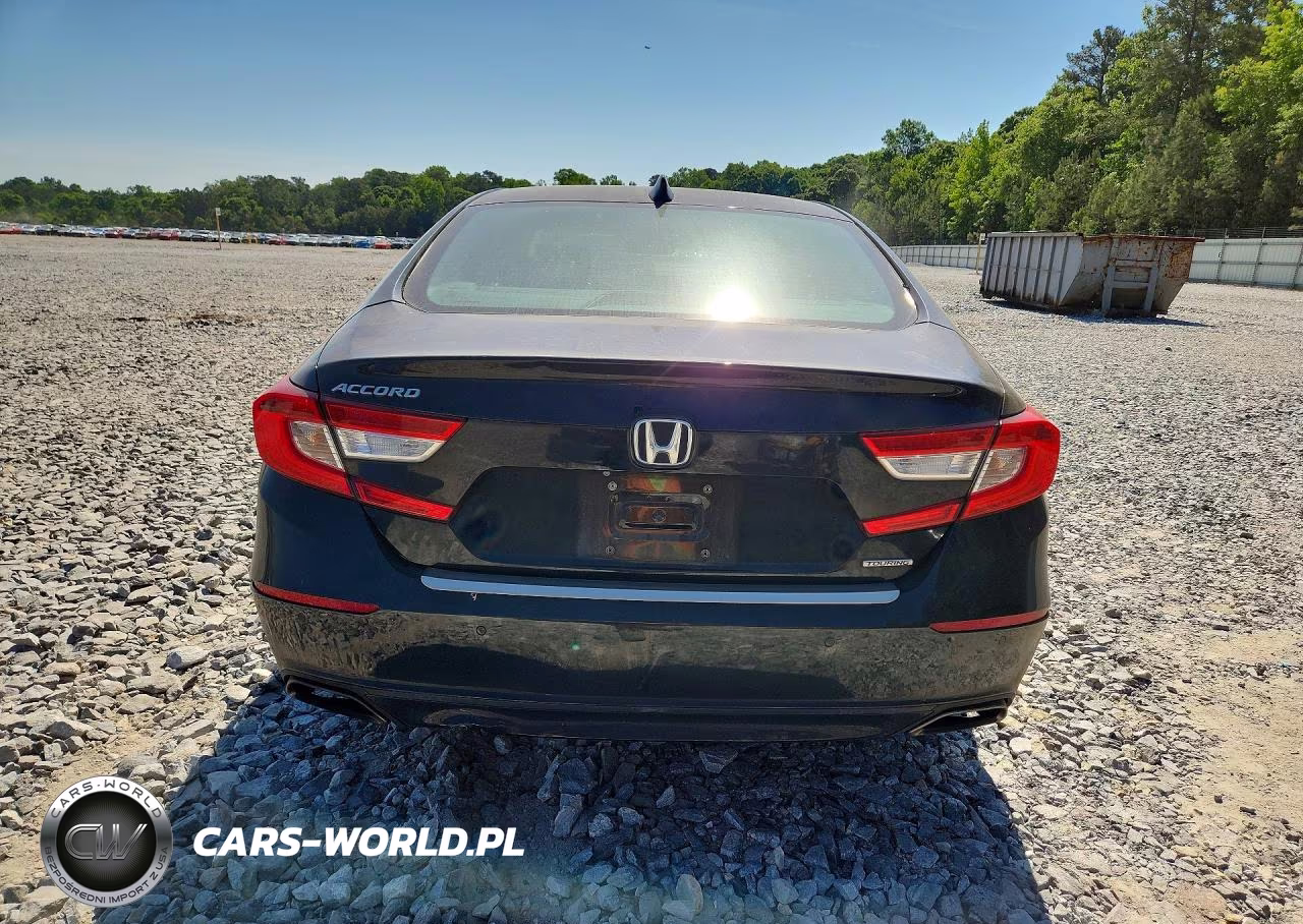 2018 Honda Accord Touring VIN:1HGCV1F96JA032913 - 6