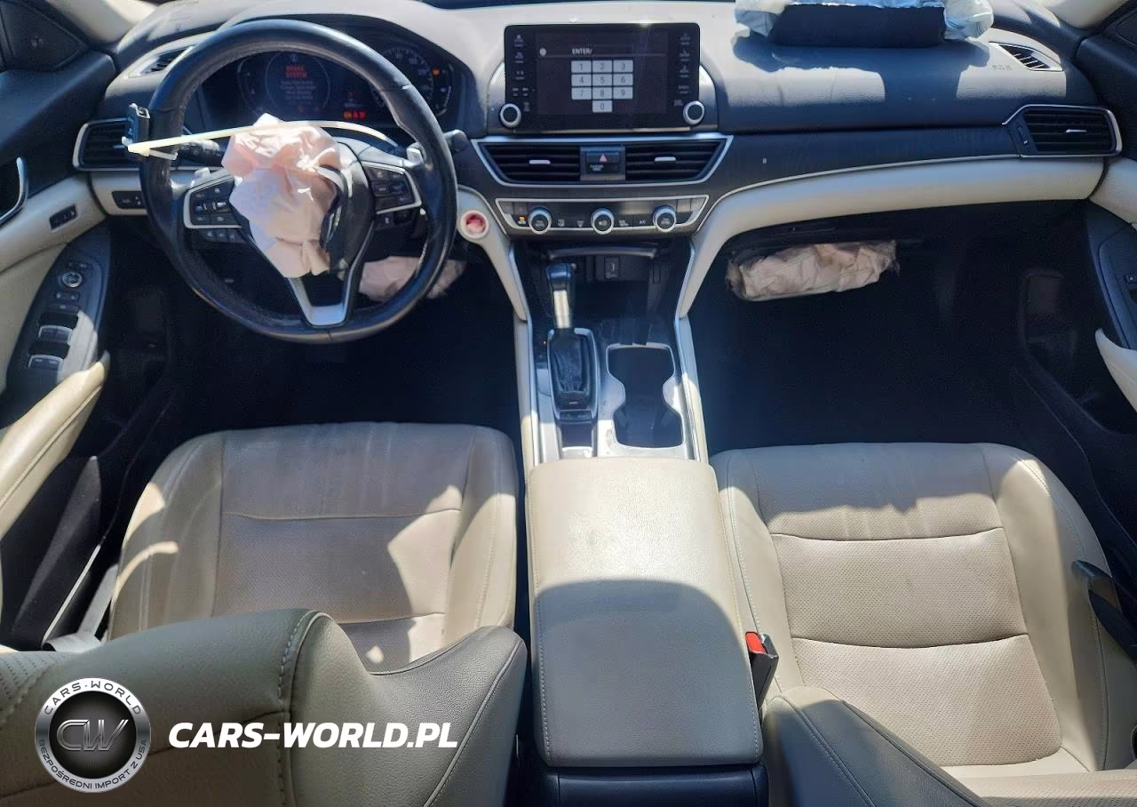 2018 Honda Accord Touring VIN:1HGCV1F96JA032913 - 8