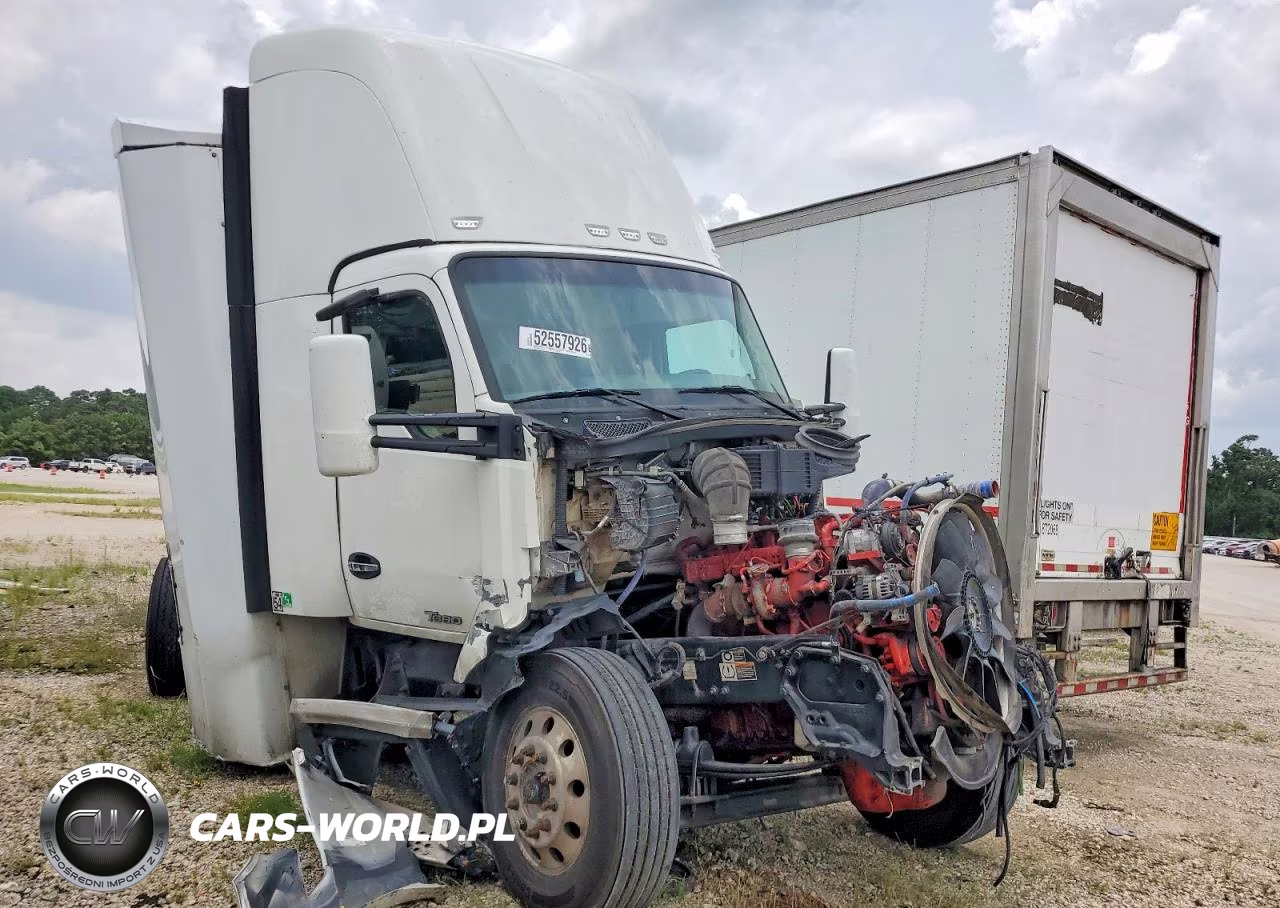 2019 Kenworth T680 Semi Truck