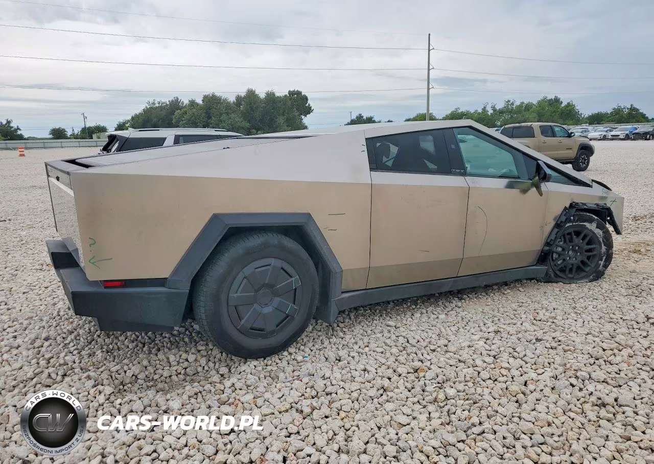 2025 Tesla Cybertruck VIN:7G2CEHED3SA081373 - 3