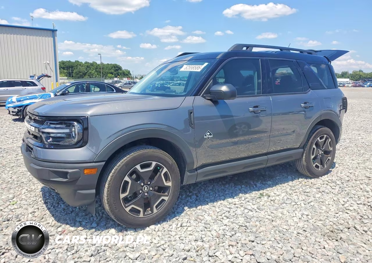 2023 Ford Bronco Sport Outer Banks – zdjęcie 1 z 12