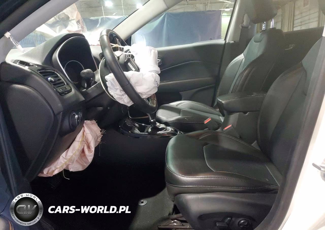2020 Jeep Compass Limited VIN:3C4NJDCB1LT164744 - 7