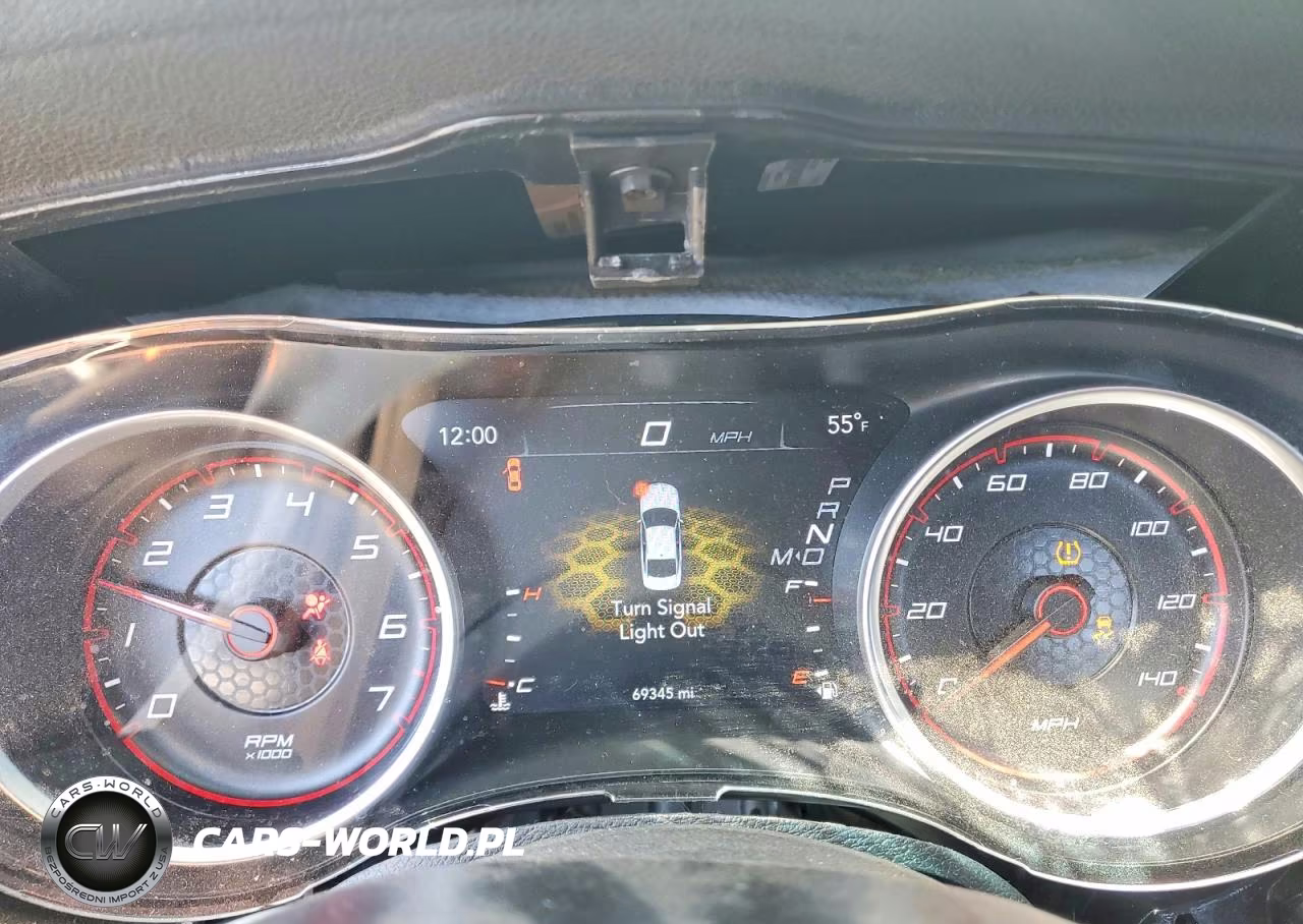 2023 Dodge Charger Sxt VIN:2C3CDXBG6PH522209 - 9