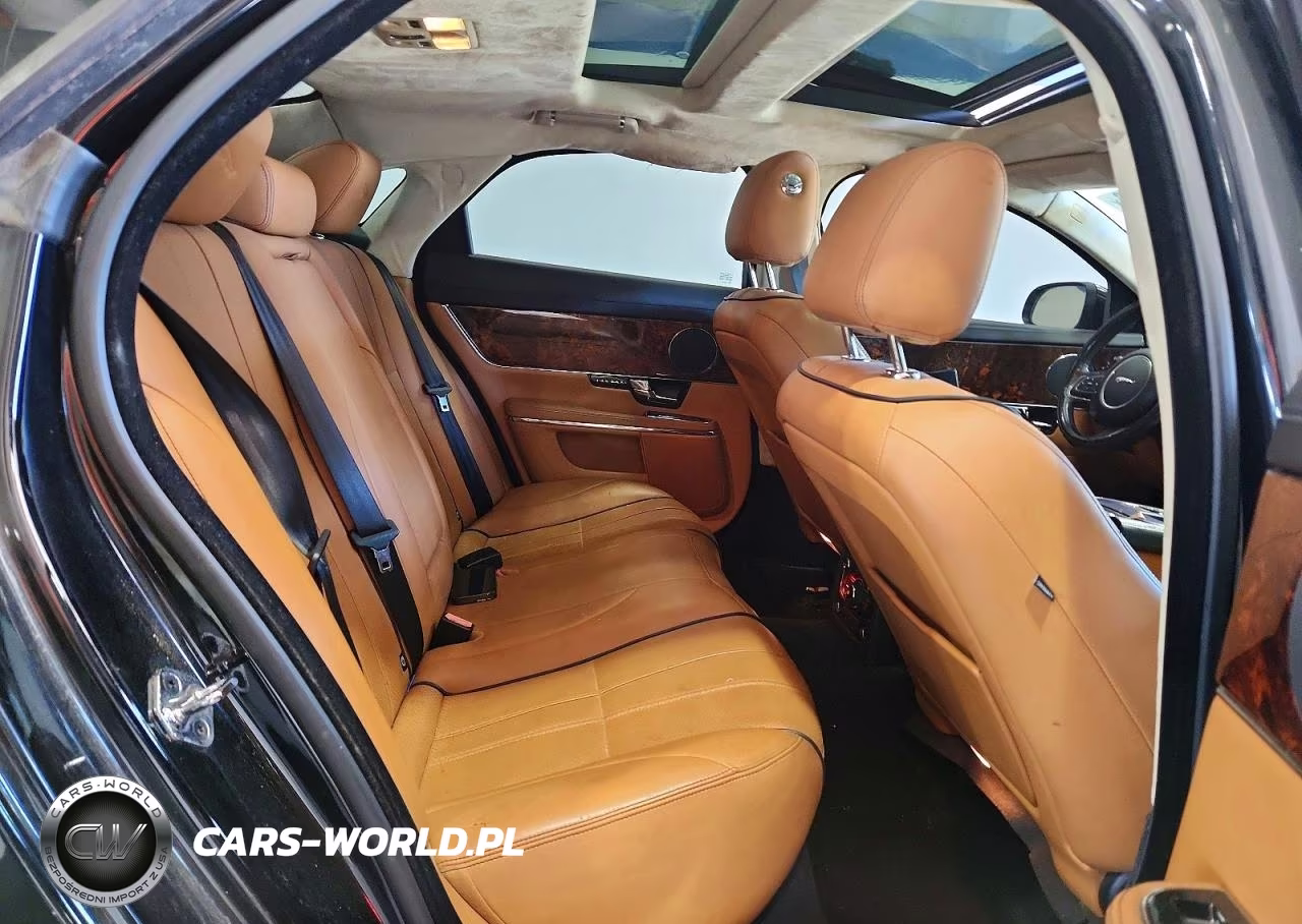 2011 Jaguar Xj VIN:SAJWA1CBXBLV08442 - 10