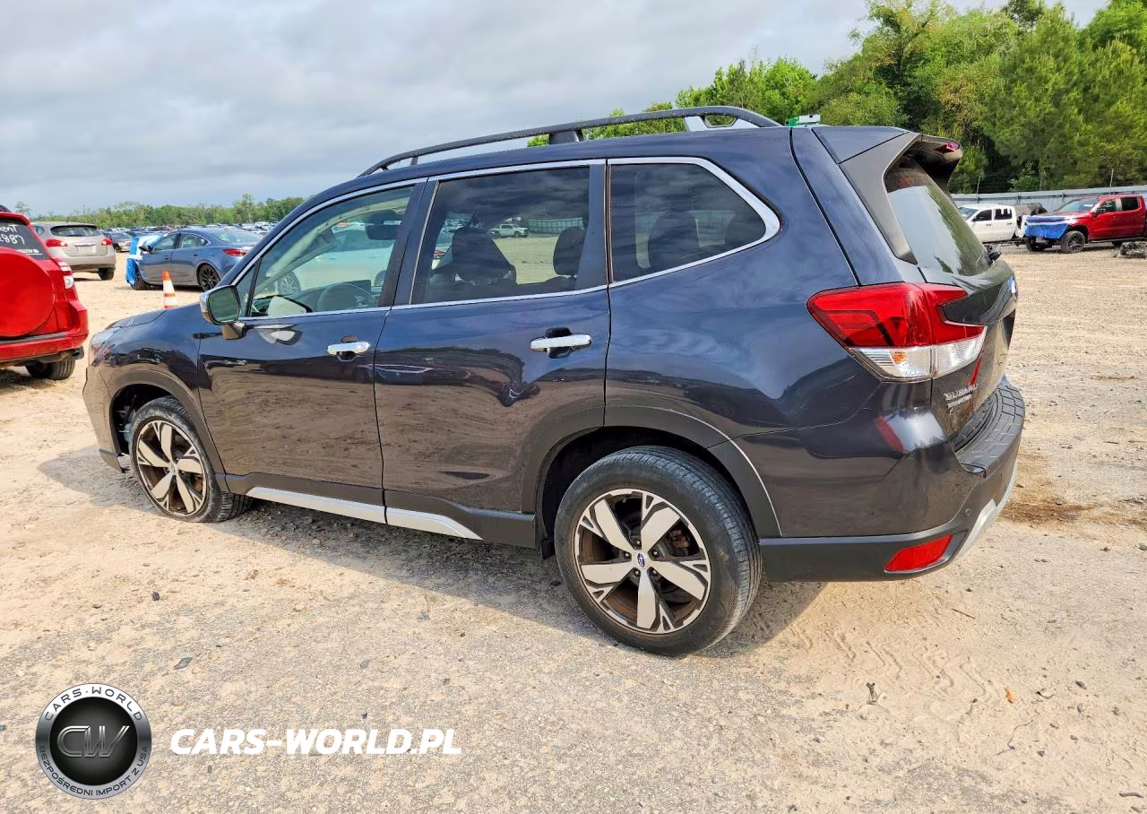 2019 Subaru Forester Touring VIN:JF2SKAWC2KH572946 - 2