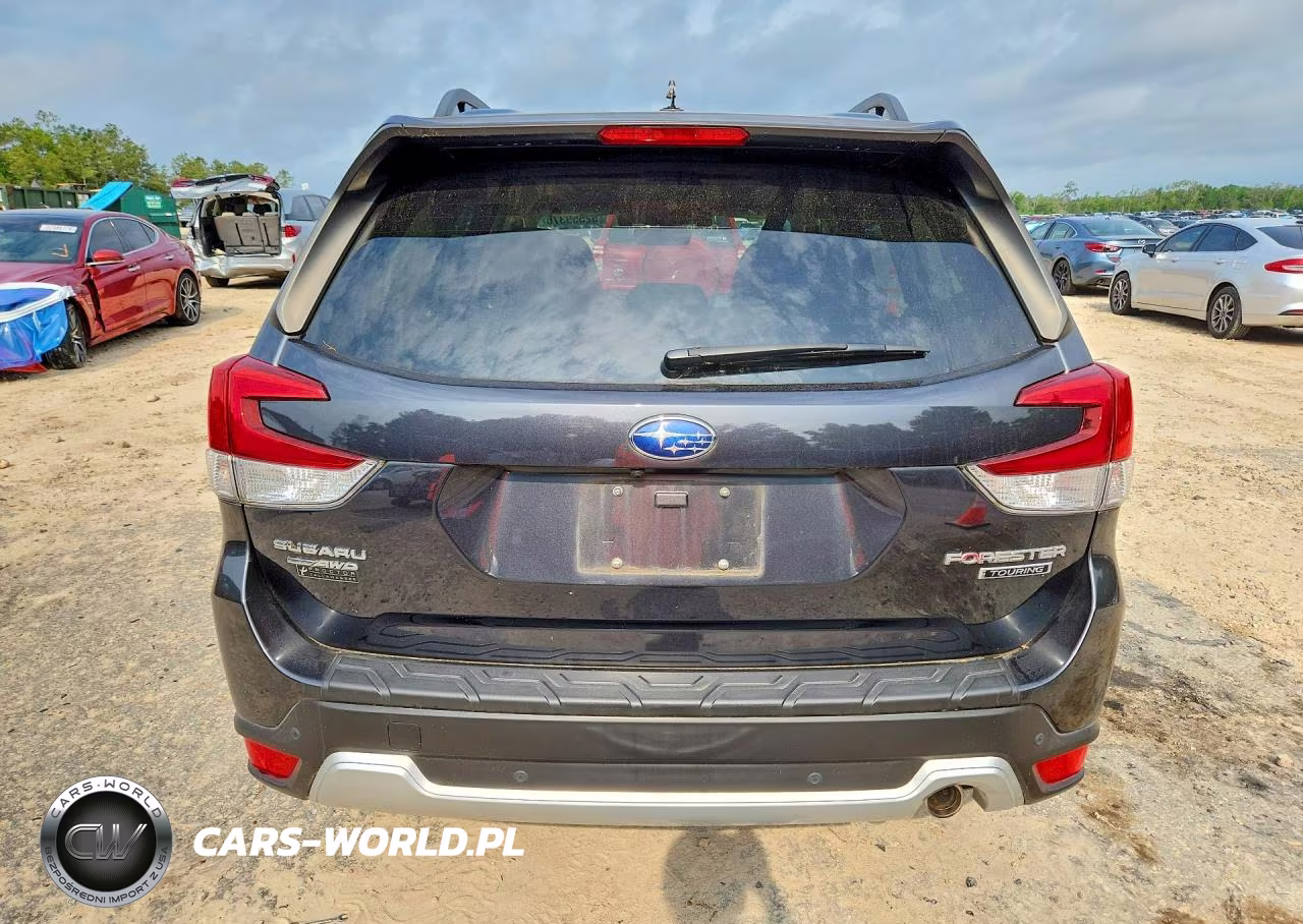 2019 Subaru Forester Touring VIN:JF2SKAWC2KH572946 - 6