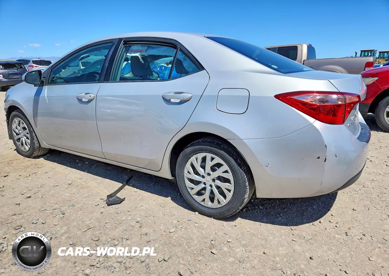 2019 Toyota Corolla Le VIN:2T1BURHE2KC173738 - 2