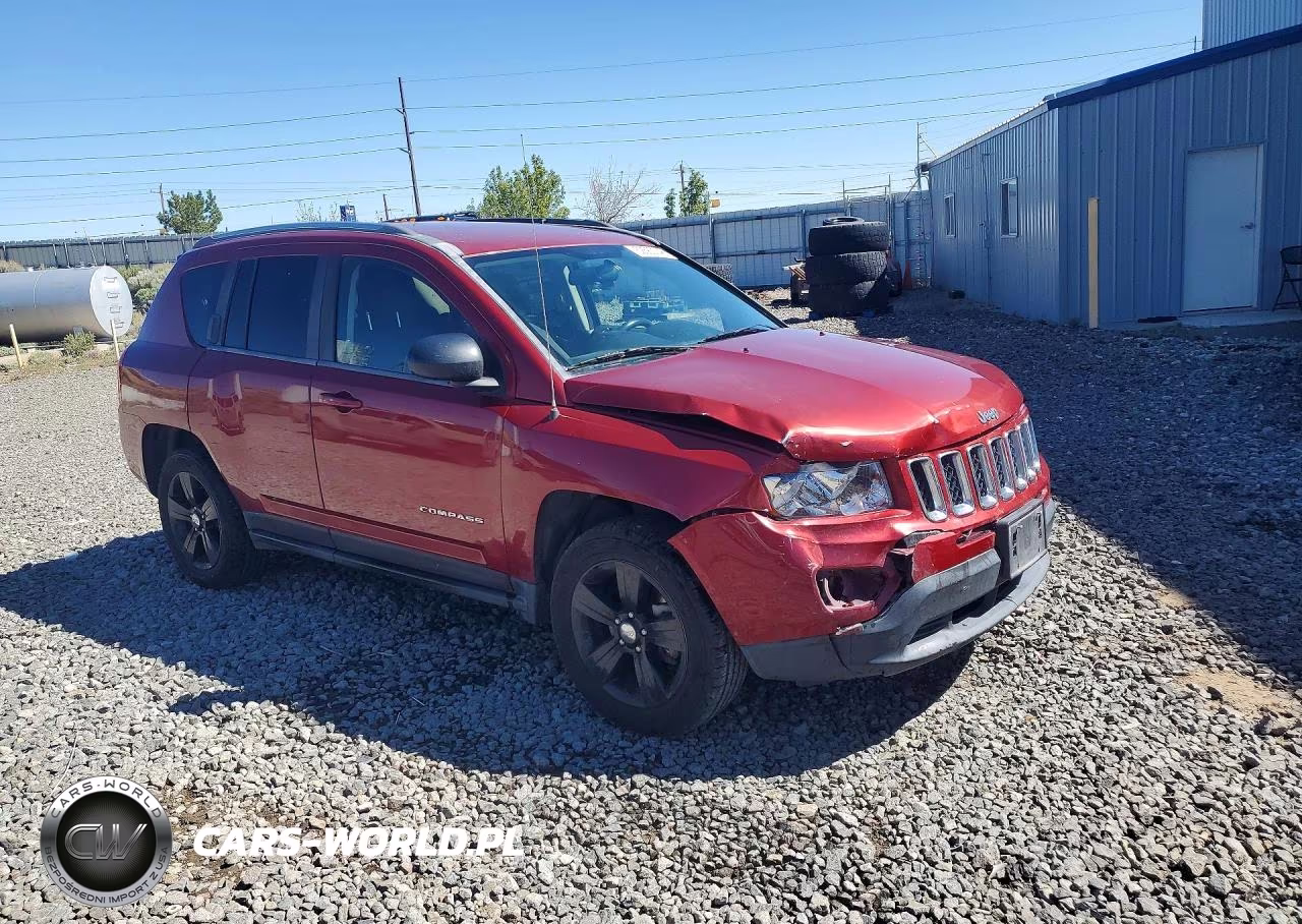 2014 Jeep Compass Sport VIN:1C4NJDBB8ED569641 - 4