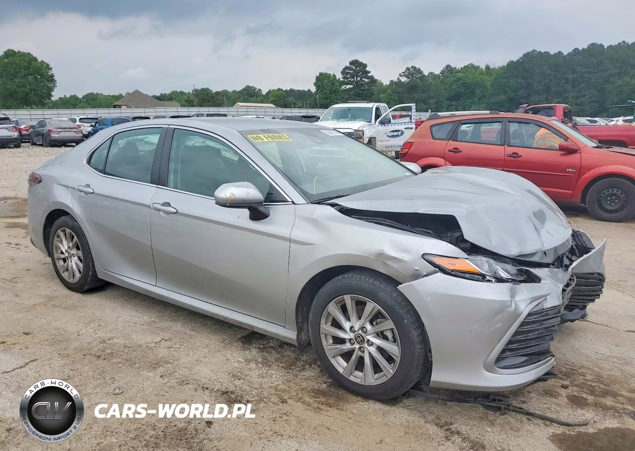 2022 Toyota Camry Le VIN:4T1C11AK1NU628211 - 4