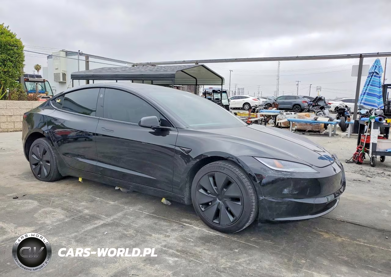 2024 Tesla Model 3 VIN:5YJ3E1EA5RF829909 - 4